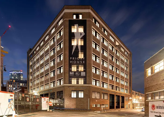 Priority Suite - Modern 2 Bedroom Apartment In Birmingham City Centre - Perfect For Family, Business And Leisure Stays By Estate Experts